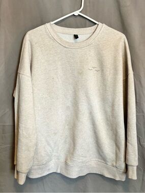 Minimalist Cream Crewneck Sweatshirt